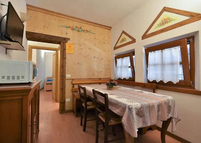 Appartamento La Ca Vegia-1 By Interhome